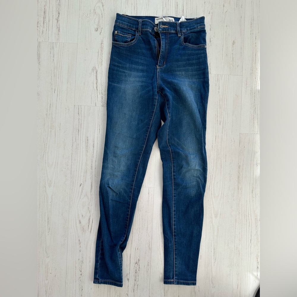 Garage dark wash skinny jean